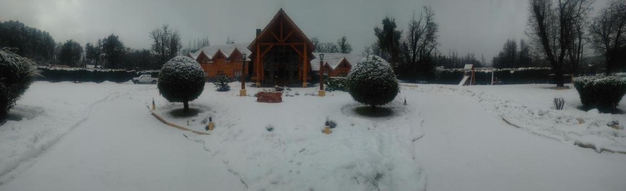 Hosteria Maiten Escondido Вилья-ла-Ангостура Экстерьер фото