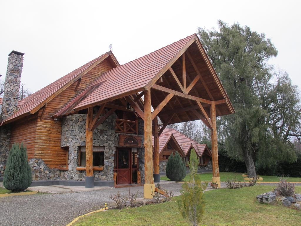Hosteria Maiten Escondido Вилья-ла-Ангостура Экстерьер фото
